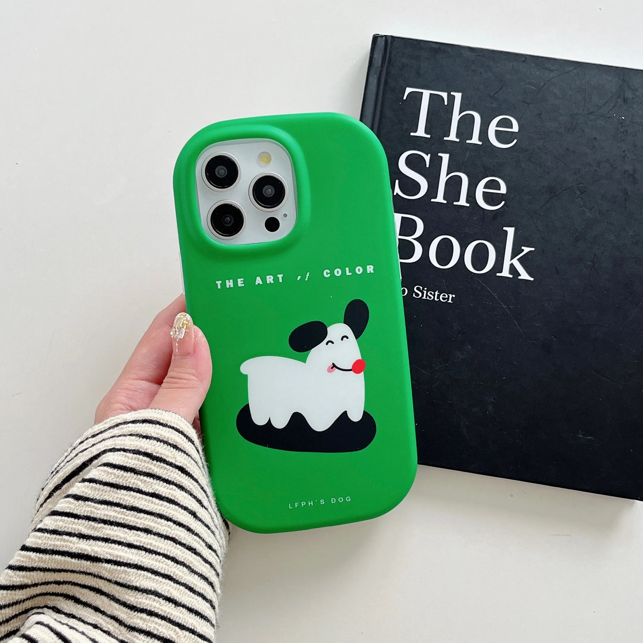 Cute Designer Silicon Oval Shape Case for iPhone ( The Art Of Dog )