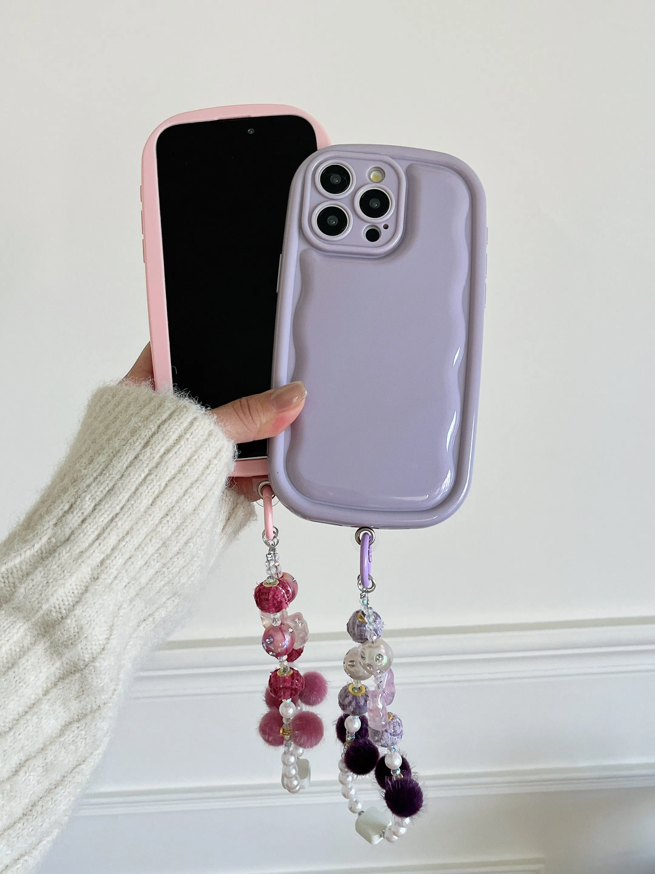 Designer Solid Color Wawy Silicon Case for iPhone With Charm Bracelet