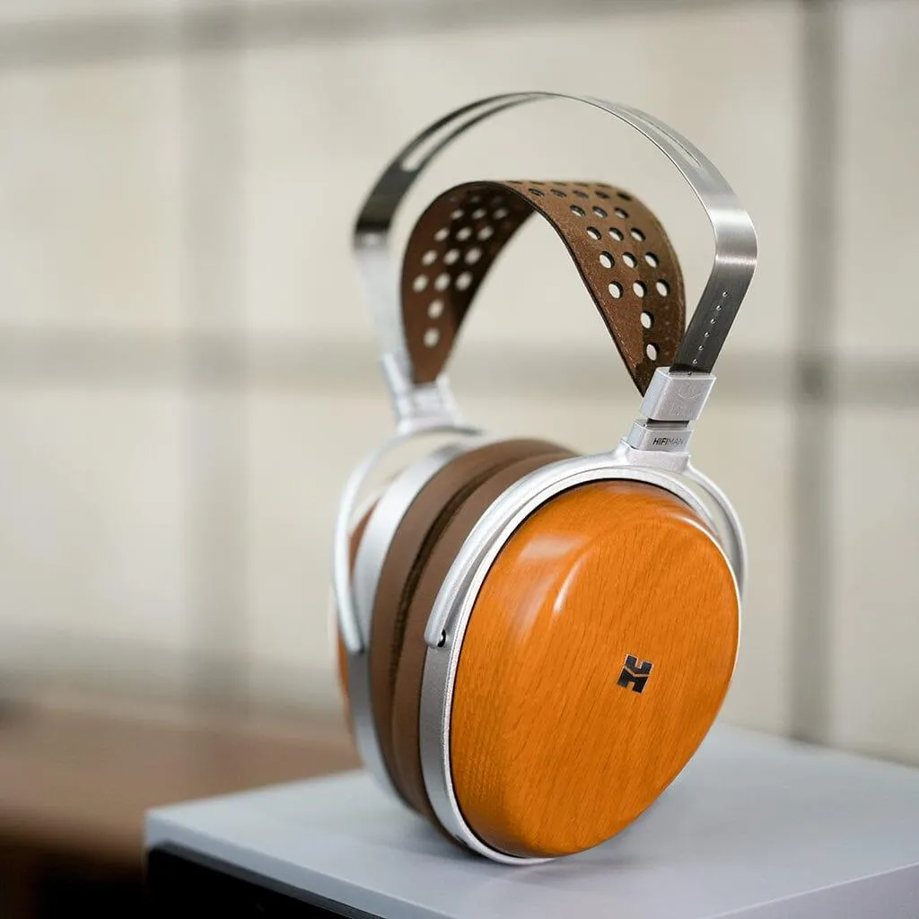 HiFiMAN Audivina Closed-Back Headphones