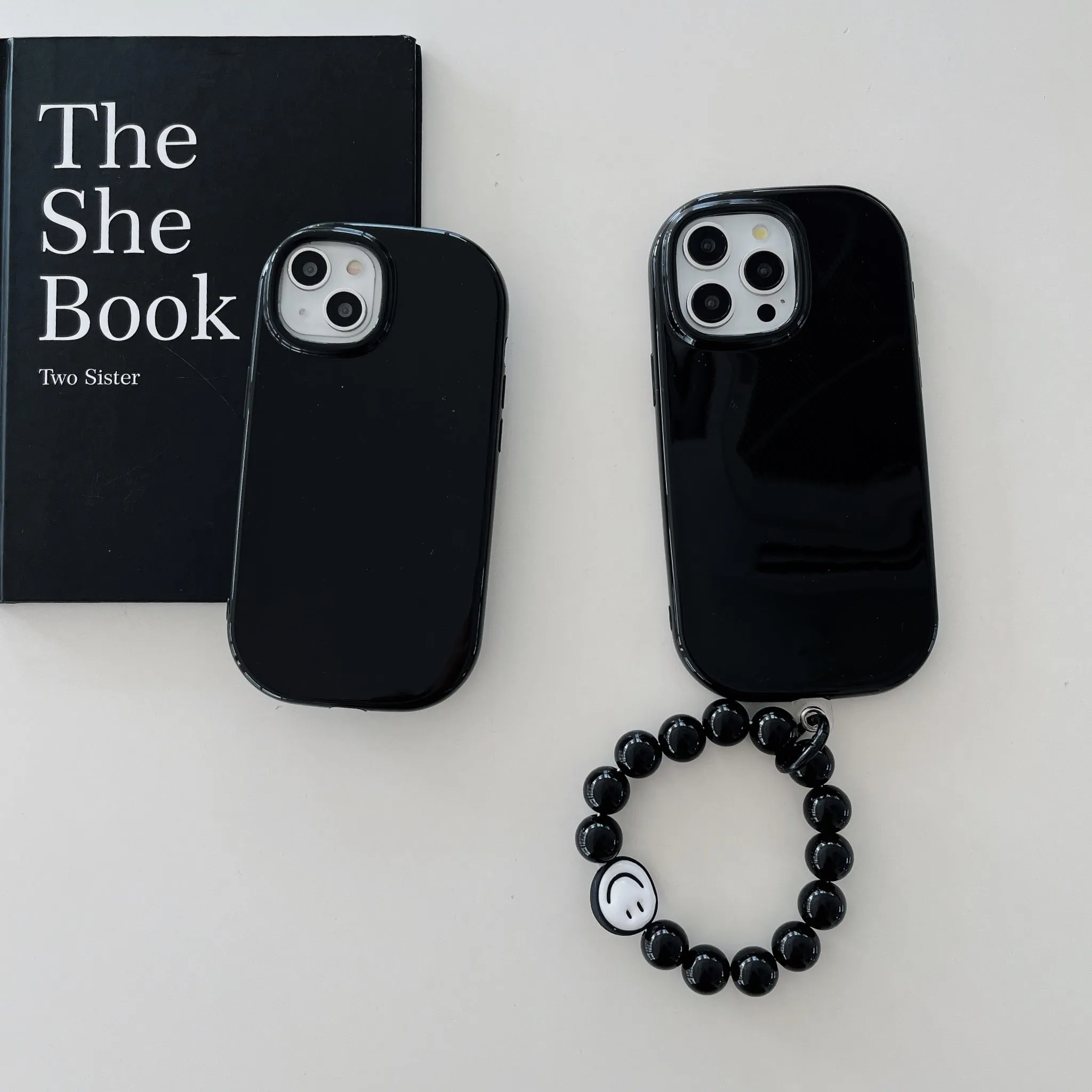 Oval Shape Silicon Case With Hand Bracelet for iPhone ( Black )