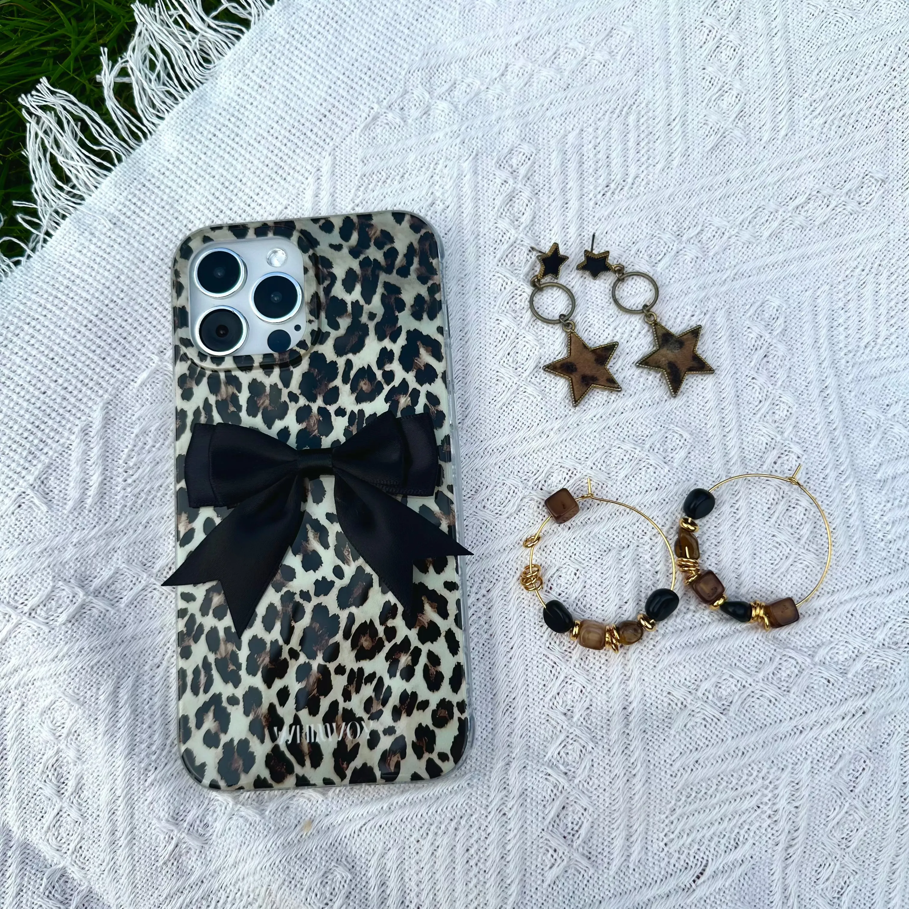 Wild Amor | Leopard Bowknot Phone Case